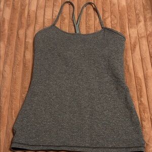 Lululemon top